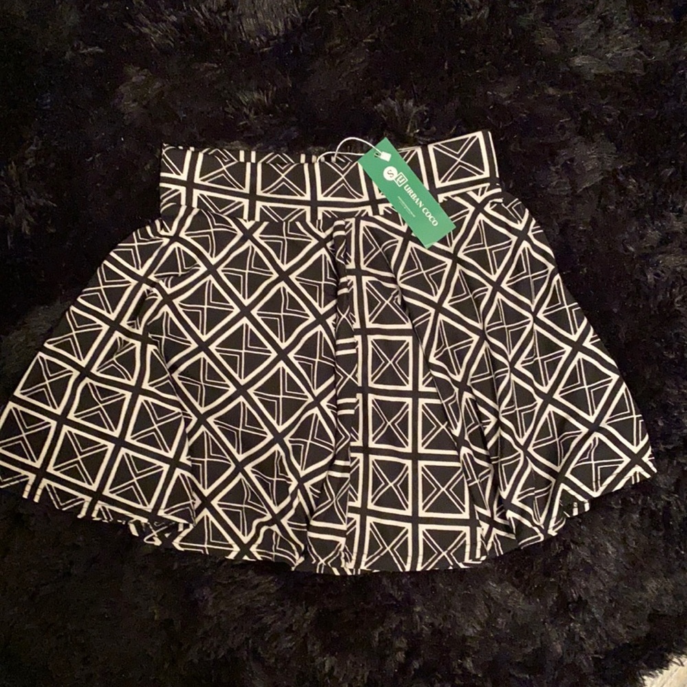 Black and white patterned skirt